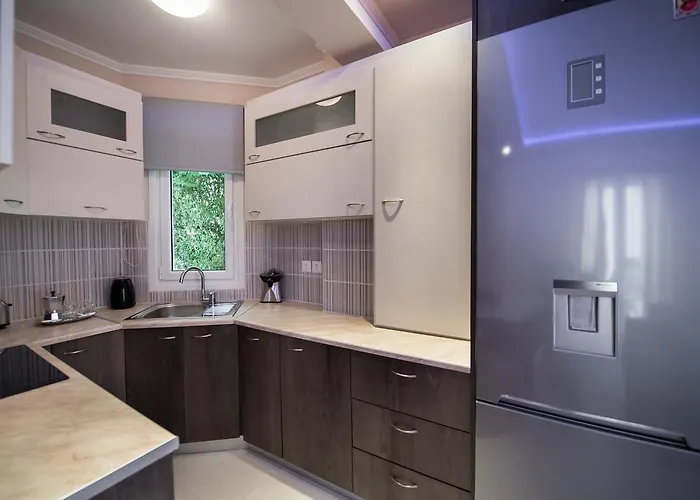 La E Bella Villa Frínion